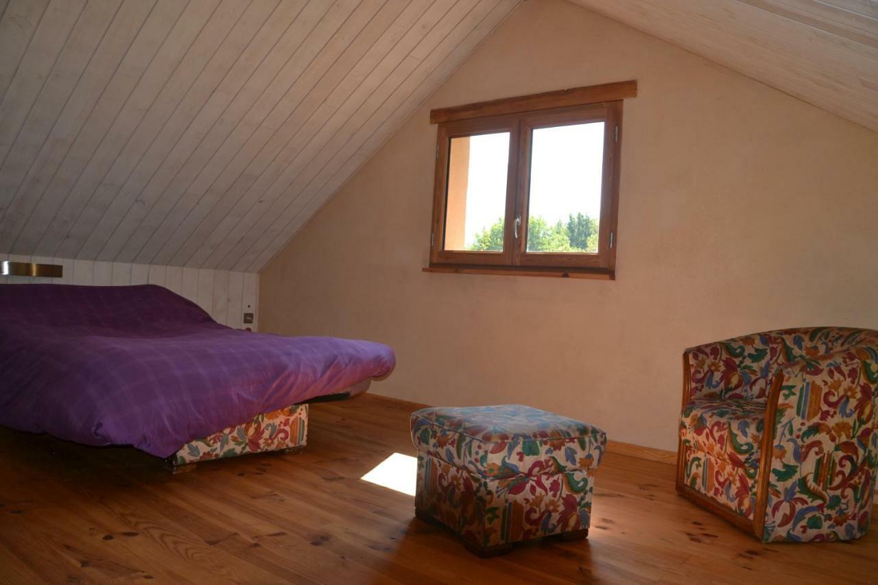 Les Ondines Hotel Gembrie Екстериор снимка